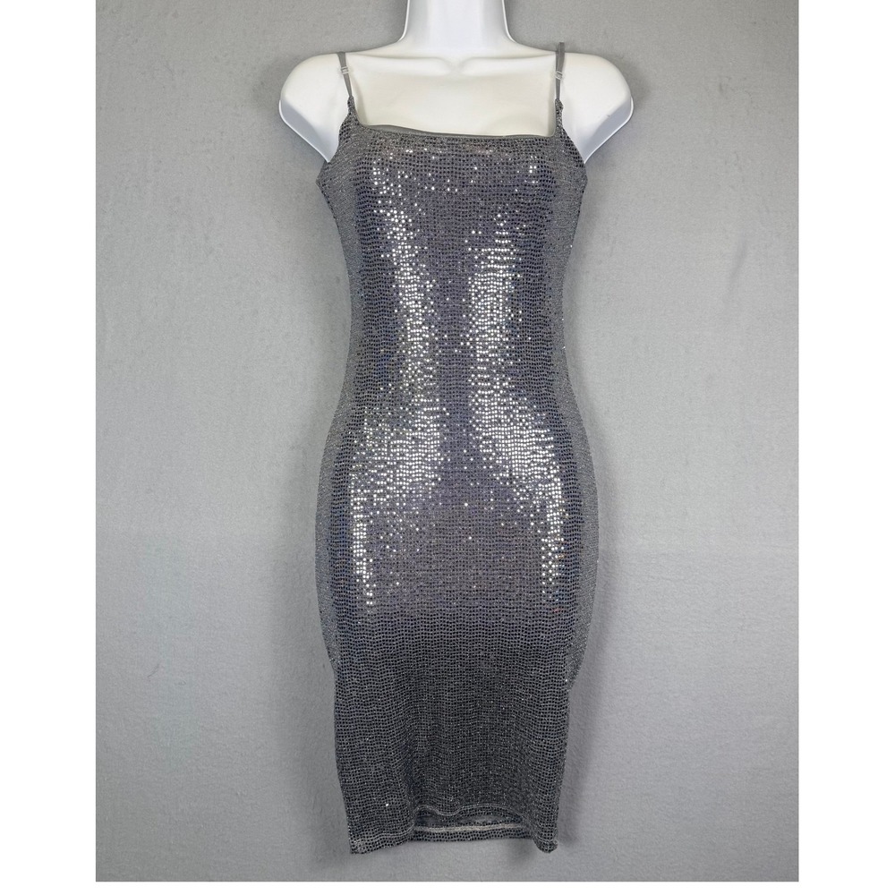 Akira Silver Sequin Bodycon Midi Dress M Glam Y2K Clubwear Baddie Club Kid Disco